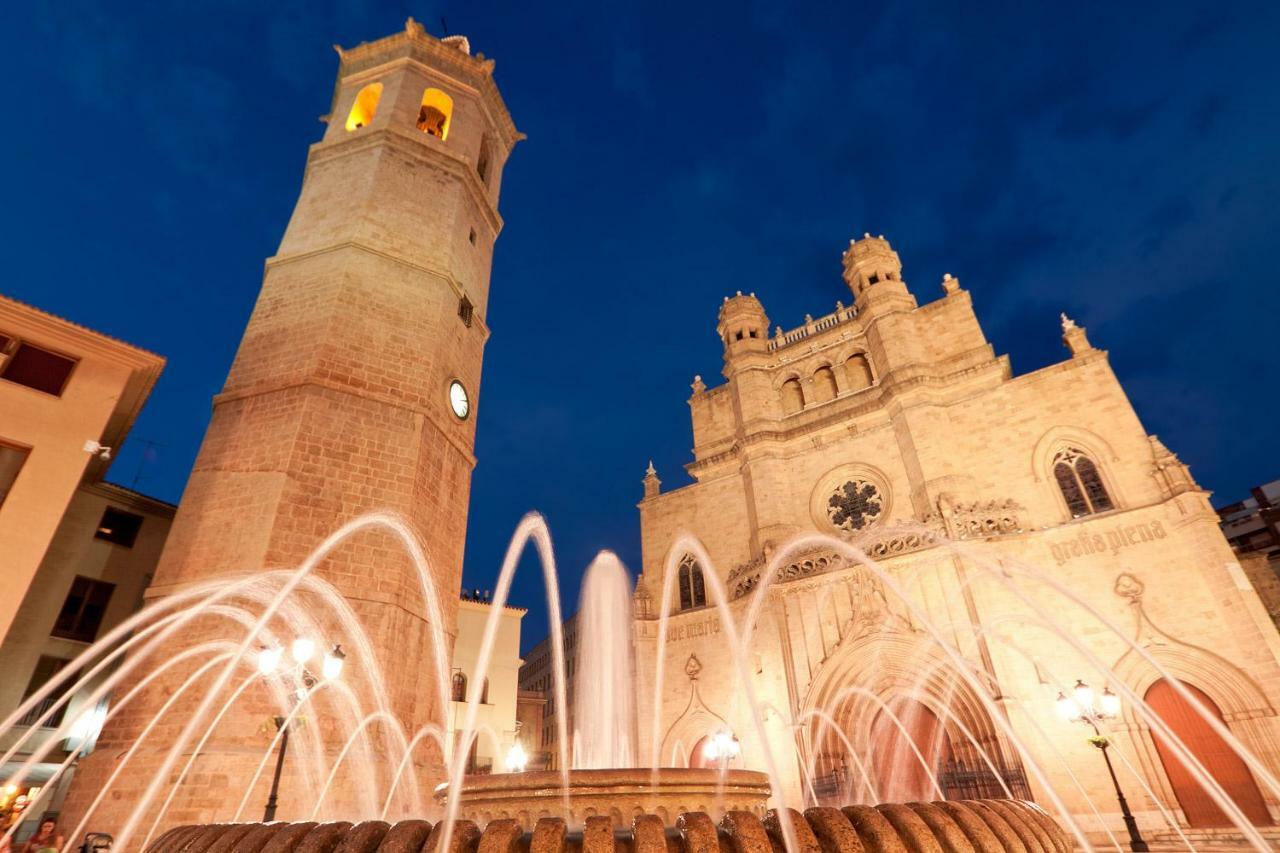 カステリョン・デ・ラ・プラナPiso Centro De Castellonアパートメント エクステリア 写真